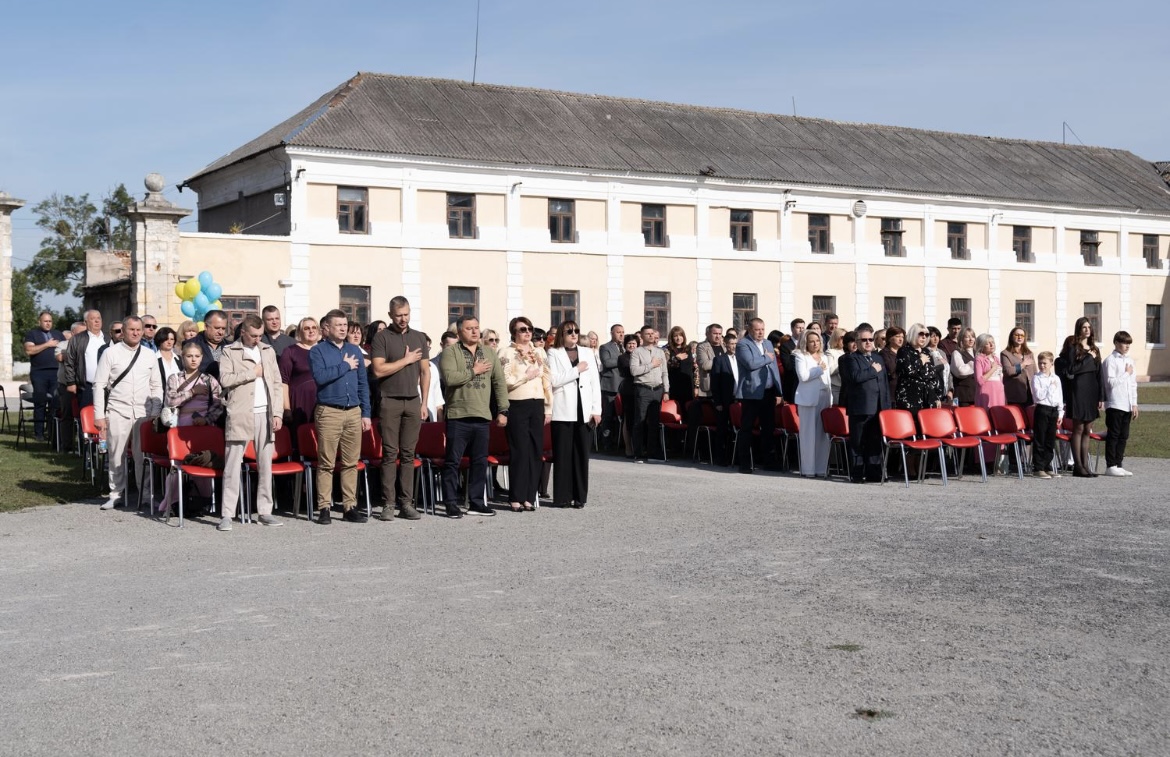 Prysutni_svitiany_na_vrucheni